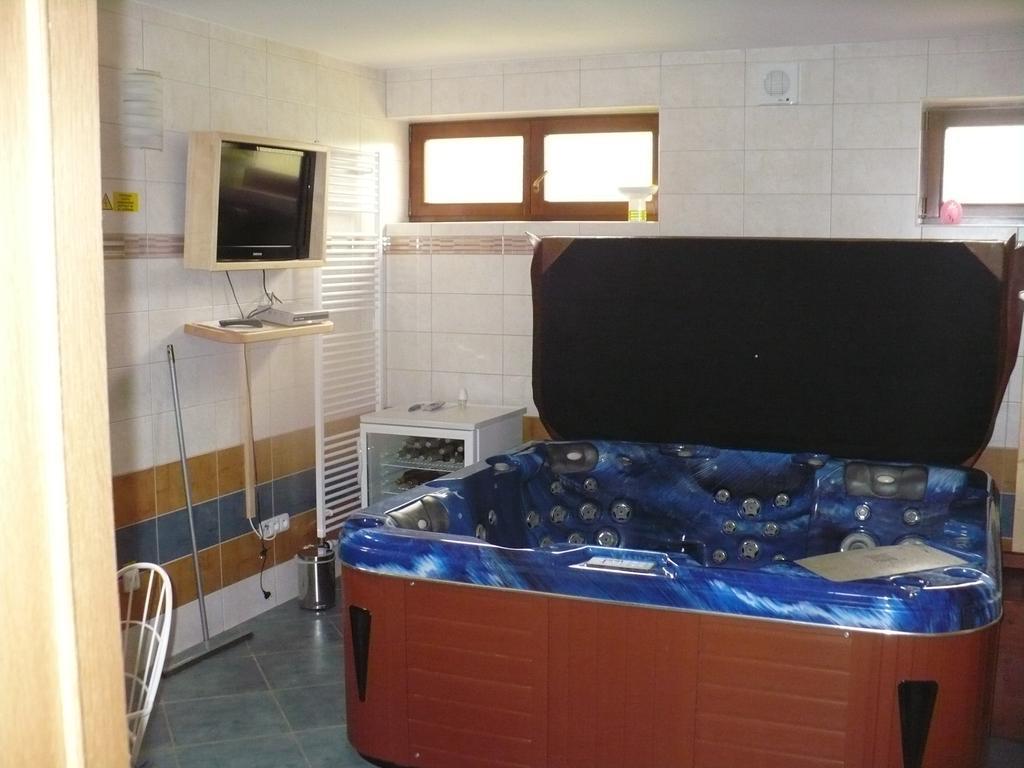 Wellness Chata Kastanek Kvilda Buitenkant foto